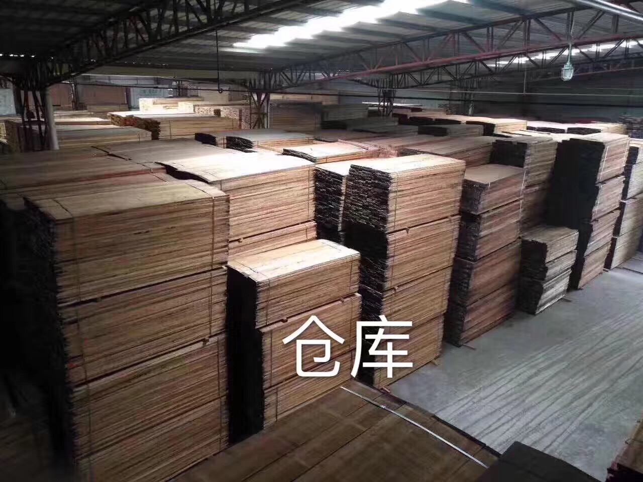 黃金胡桃木5.0-6.0到貨，顏色大美，極受歡迎。各位老板趕緊來下訂單咯。